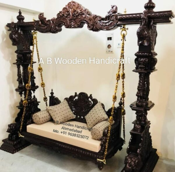 Wooden Jhula 44